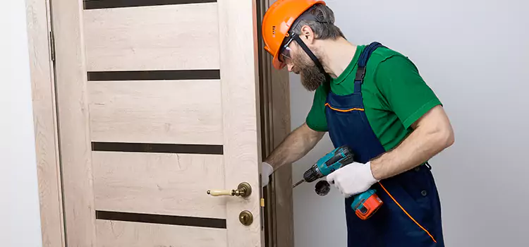 Replace Internal Door Handle with Lock Lombard