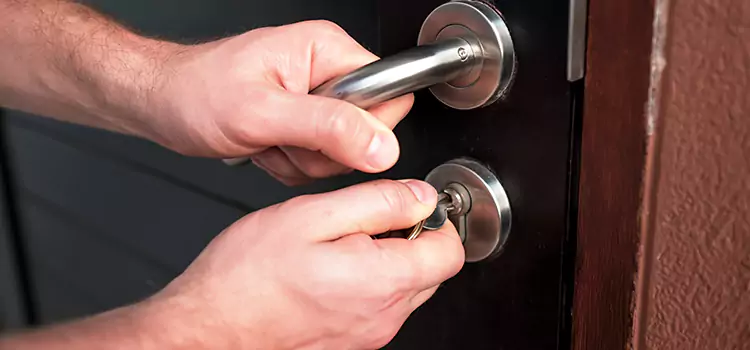 Pella Storm Door Lock Body Replacement Lombard
